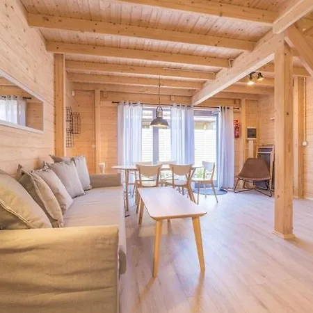 펜션 Comfortable Cottages,