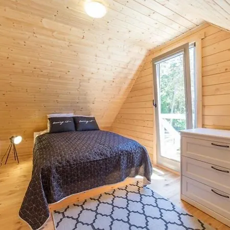 Comfortable Cottages, 펜션 포비에로보