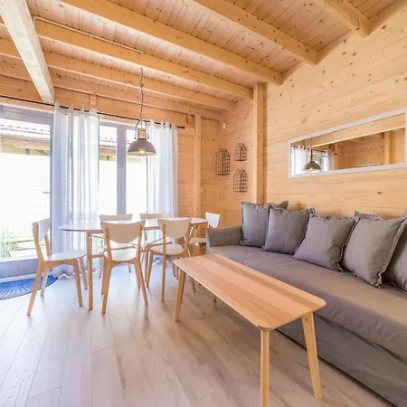 Comfortable Cottages, * 포비에로보